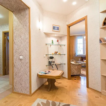 Nezavisimosty 22 Apartament